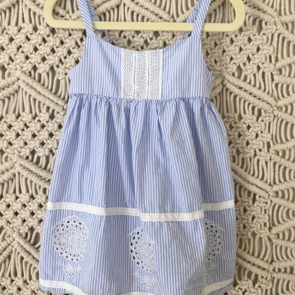 SOLD 🌻3/$20 18 month, BCBG Girls Top, 100% cotton